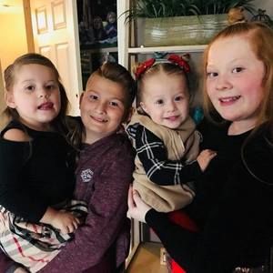 Meet your Posher, Ofelia